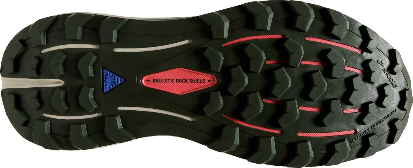 Women's Cascadia 16 (394 - Basil/Duffel Bag/Coral)